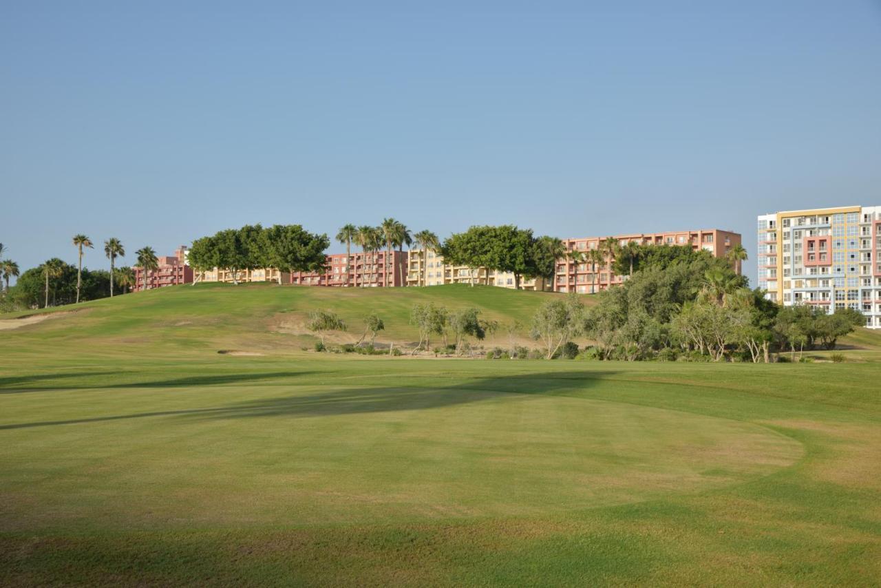 Porto Golf Marina Aqua Park & Beach Access By Best Of Bedz El Alamein Luaran gambar