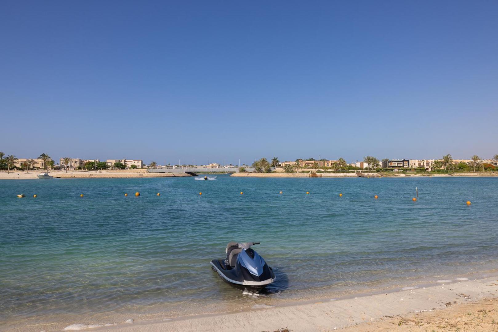 Porto Golf Marina Aqua Park & Beach Access By Best Of Bedz El Alamein Luaran gambar